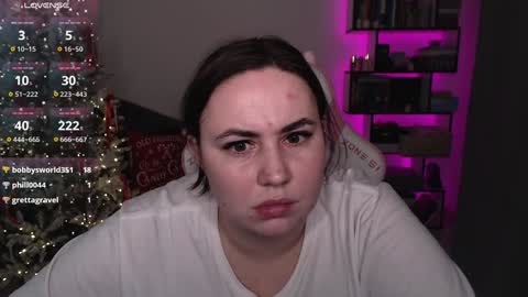 Snapshot of mari_moore7 chatting on 12/26/24, 06:54 mari moore online show from 12/26/24, 06:54