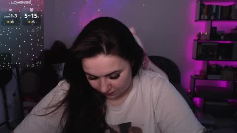 Snapshot of mari_moore7 chatting on 01/09/25, 10:31 mari moore online show from 01/09/25, 10:31