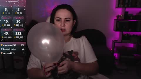 Snapshot of mari_moore7 chatting on 01/09/25, 07:40 mari moore online show from 01/09/25, 07:40