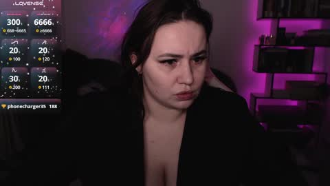 Snapshot of mari_moore7 chatting on 01/22/25, 02:03 mari moore online show from 01/22/25, 02:03