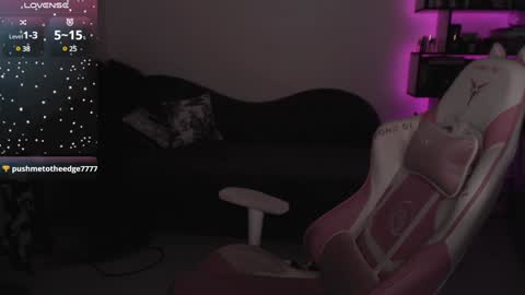 Snapshot of mari_moore7 chatting on 01/24/25, 07:08 mari moore online show from 01/24/25, 07:08