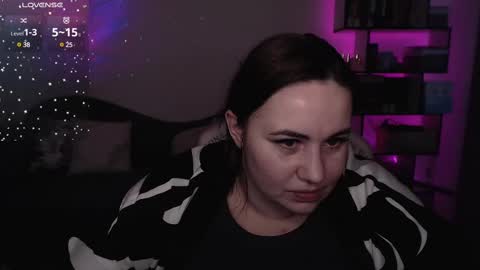 Snapshot of mari_moore7 chatting on 03/02/25, 02:21 mari moore online show from 03/02/25, 02:21