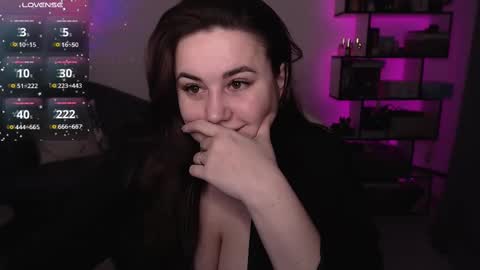 Snapshot of mari_moore7 chatting on 03/08/25, 02:55 mari moore online show from 03/08/25, 02:55