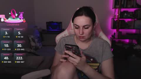 Snapshot of mari_moore7 chatting on 06/20/26, 07:33 mari moore online show from 06/20/26, 07:33
