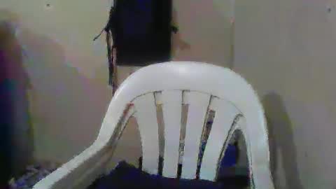 Snapshot of maria_eugenia chatting on 12/15/25, 08:57 Mareu online show from 12/15/25, 08:57