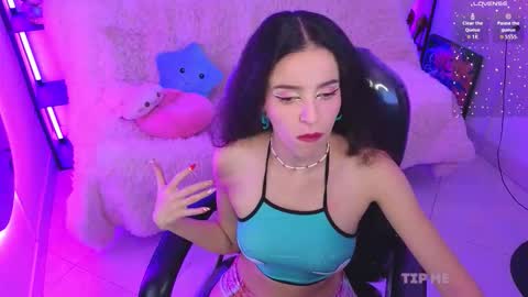 Snapshot of maria_flowwer chatting on 12/03/25, 06:43 Maria Flowwer online show from 12/03/25, 06:43