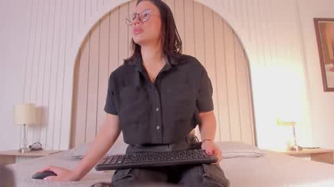 Maria  online show from 03/20/26, 11:15