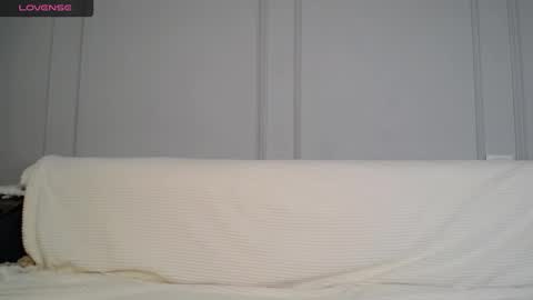 Snapshot of maria_kai chatting on 11/05/25, 02:17 Maria online show from 11/05/25, 02:17