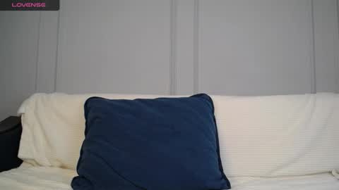 Snapshot of maria_kai chatting on 11/18/25, 03:38 Maria online show from 11/18/25, 03:38