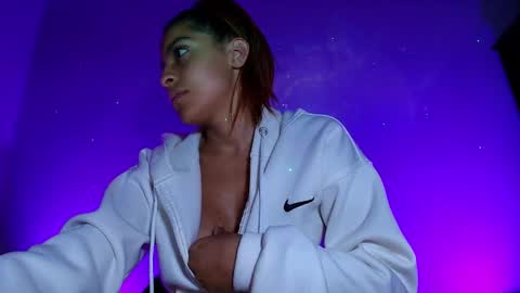 Snapshot of maria_rosee chatting on 11/23/25, 12:05 ELI online show from 11/23/25, 12:05