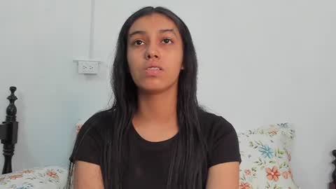 Snapshot of maria_skinny_ chatting on 07/14/26, 06:29 My name is Valentina online show from 07/14/26, 06:29