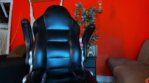 maria_turner1 online show from 05/23/26, 01:59