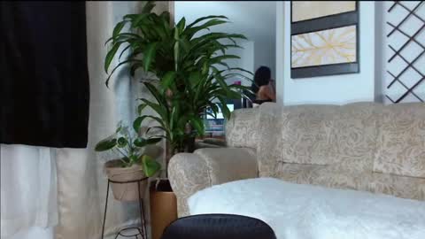 mariaa_antonia1 online show from 02/06/25, 02:55