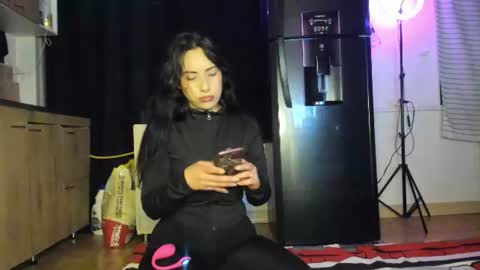 Snapshot of mariaa_paulaa chatting on 06/26/26, 03:11 Maria Paula online show from 06/26/26, 03:11
