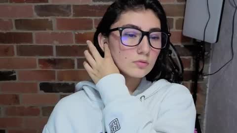 Maria online show from 05/14/26, 11:33