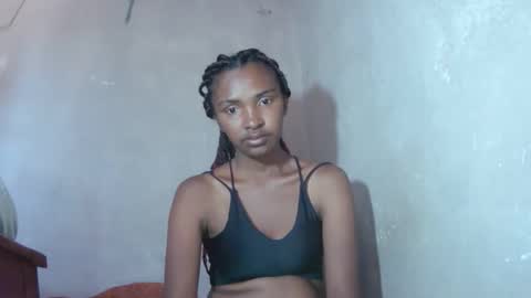 Maria online show from 11/10/25, 09:41