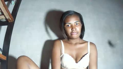 Maria online show from 12/18/25, 02:17