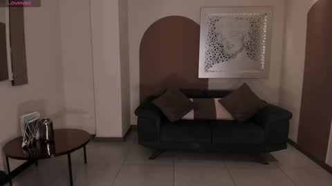 MARIA HERRERA  online show from 10/22/25, 08:52