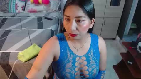 Mariajose online show from 11/04/25, 12:04