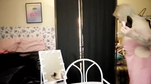 Mariah online show from 02/18/26, 01:29