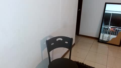 Snapshot of mariamcalad chatting on 01/04/25, 08:06 Mariam Calad online show from 01/04/25, 08:06