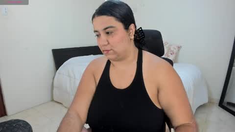   Mariam Castiblanco online show from 04/08/26, 05:57