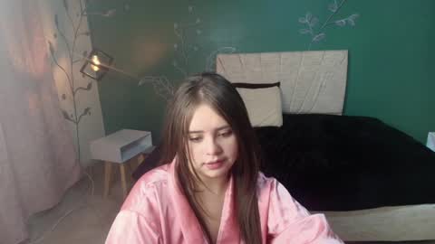 Snapshot of mariamcute_ chatting on 02/21/25, 11:32 M A R I A N A online show from 02/21/25, 11:32