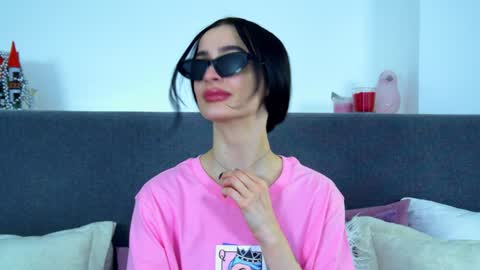 MariaMenson online show from 01/25/25, 05:07