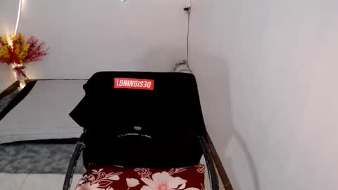 Snapshot of mariamercedesxxx chatting on 02/17/26, 12:51 maria online show from 02/17/26, 12:51