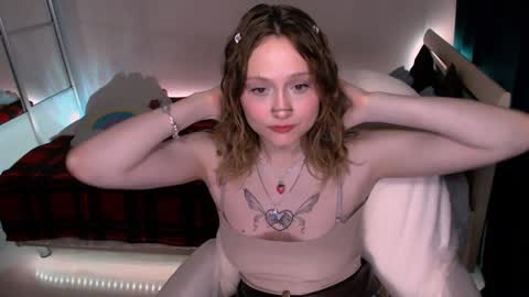 Snapshot of mariamilkis chatting on 12/28/24, 05:25 Maria online show from 12/28/24, 05:25