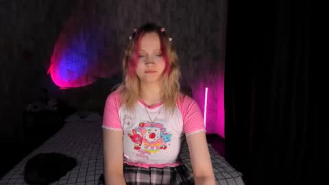 Snapshot of mariamilkis chatting on 02/18/25, 02:59 Maria online show from 02/18/25, 02:59