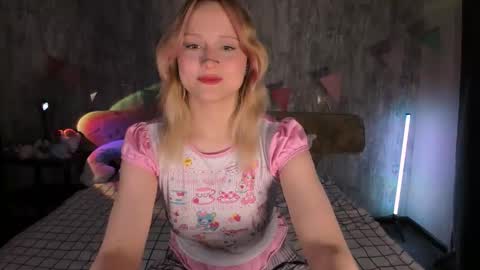 Snapshot of mariamilkis chatting on 02/27/25, 10:31 Maria online show from 02/27/25, 10:31