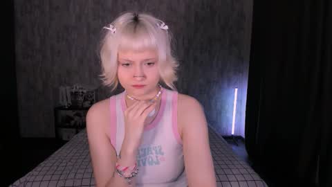 Snapshot of mariamilkis chatting on 10/01/25, 02:39 Maria online show from 10/01/25, 02:39