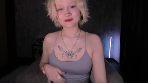 Snapshot of mariamilkis chatting on 10/08/25, 11:35 Maria online show from 10/08/25, 11:35