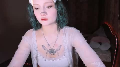 Snapshot of mariamilkis chatting on 05/20/26, 08:37 Maria online show from 05/20/26, 08:37