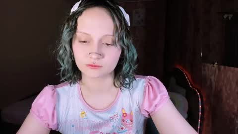 Snapshot of mariamilkis chatting on 06/04/26, 01:11 Maria online show from 06/04/26, 01:11