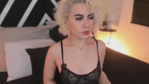 Marian online show from 12/19/25, 03:02