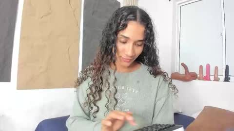 Snapshot of marian_rios chatting on 02/09/26, 11:03 Marian online show from 02/09/26, 11:03