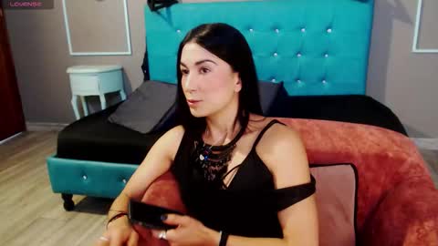 Mariana online show from 01/13/26, 11:48