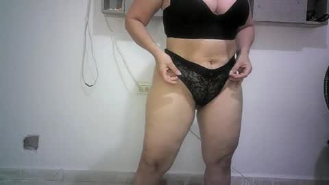 Snapshot of mariana995649 chatting on 04/26/26, 02:42 mariana995649 online show from 04/26/26, 02:42
