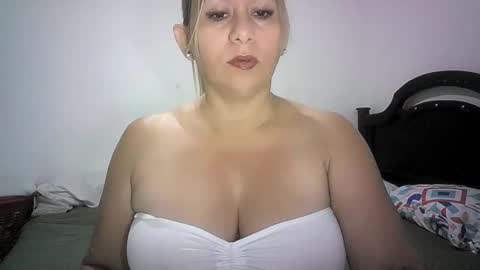 Snapshot of mariana995649 chatting on 05/09/26, 11:15 mariana995649 online show from 05/09/26, 11:15