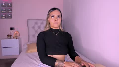 Snapshot of mariana__roe chatting on 03/03/25, 05:07 Mariana Roe online show from 03/03/25, 05:07