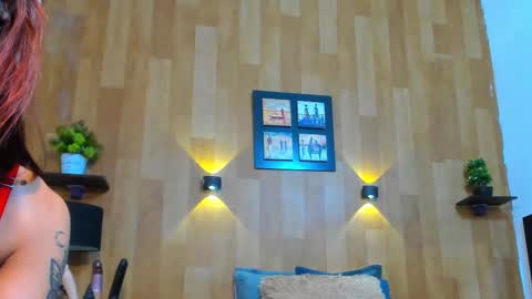 Mariana Angel online show from 02/11/25, 07:59