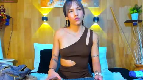 Mariana Angel online show from 05/14/26, 04:03