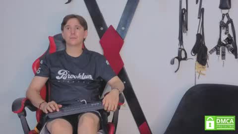 Mariana and Ronny online show from 06/09/26, 04:35