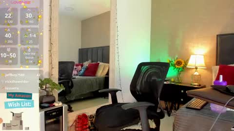 Mar y online show from 03/01/25, 08:53