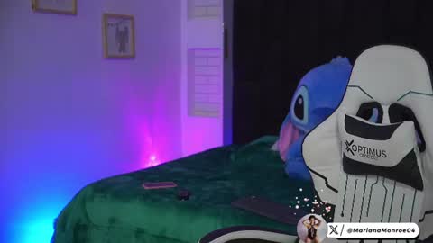 Mariana  online show from 06/08/26, 11:54