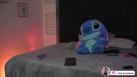 Mariana  online show from 07/03/26, 12:00