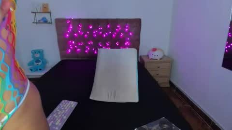 Mariana. online show from 01/10/26, 06:04