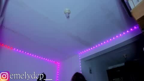   Independent Model online show from 09/20/25, 04:57